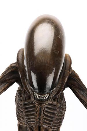 Lot #32 - ALIEN3 (1992) - Alien Creature Maquette - 15