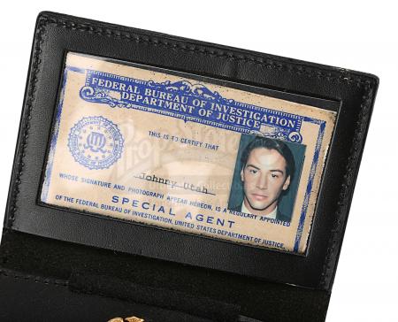 Lot #559 - POINT BREAK (1991) - Johnny Utah's (Keanu Reeves) Prototype FBI Badge - 3