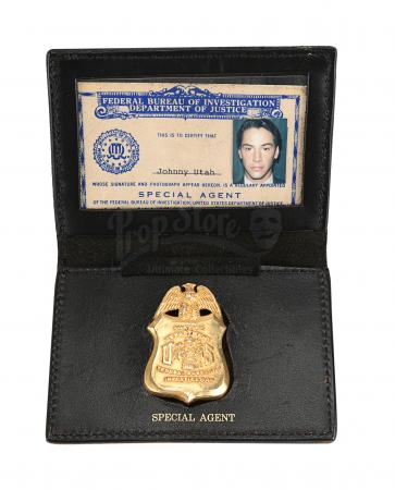 Lot #559 - POINT BREAK (1991) - Johnny Utah's (Keanu Reeves) Prototype FBI Badge - 8
