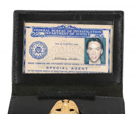Lot #559 - POINT BREAK (1991) - Johnny Utah's (Keanu Reeves) Prototype FBI Badge - 10