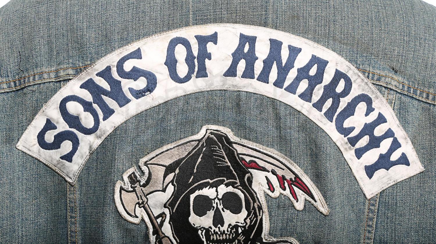 Lot #621 - SONS OF ANARCHY (TV SERIES, 2008 - 2014) - SOA Tucson ...