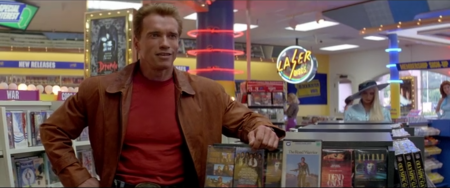 Lot #228 - LAST ACTION HERO (1993) - Jack Slater's (Arnold Schwarzenegger) Hero Costume - 10