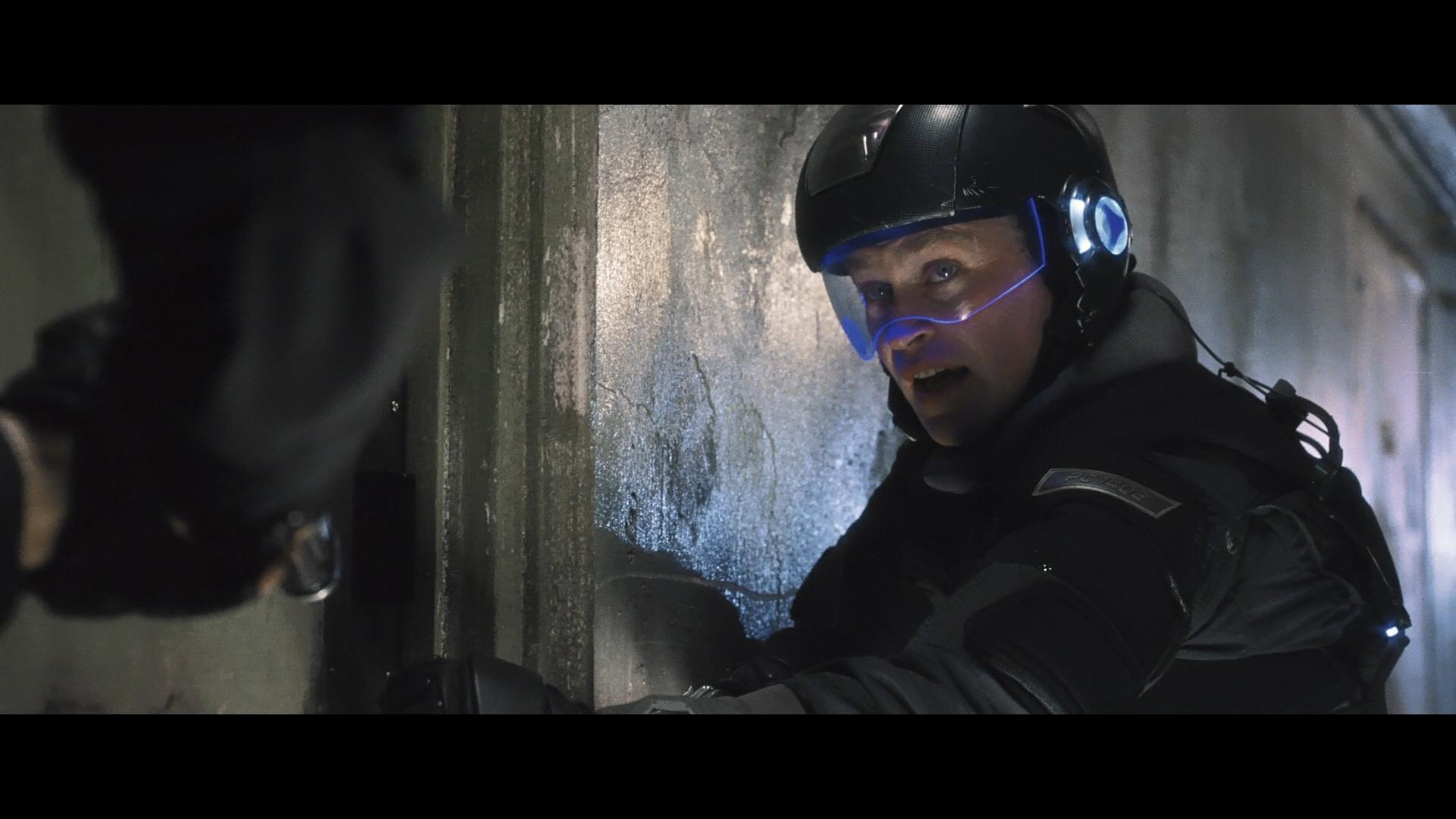 Lot #244 - MINORITY REPORT (2002) - Motorized Light-up PreCrime Helmet ...