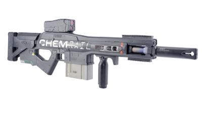Lot #96 - ELYSIUM (2013) - Max Da Costa's (Matt Damon) Black Chemrail Rifle