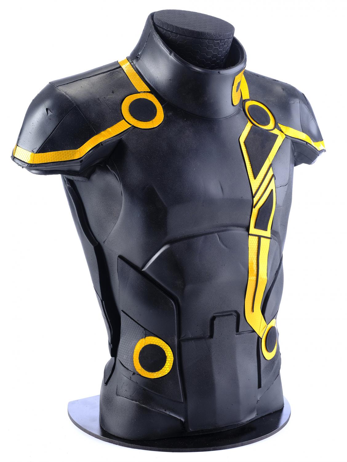 Lot #388 - TRON LEGACY (2010) - Jarvis' (James Frain) Chest