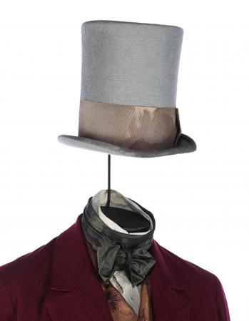 Lot #119 - GANGS OF NEW YORK (2002) - Bill "The Butcher" Cutting (Daniel Day-Lewis) Costume Display - 12