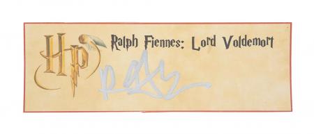 Lot #168 - HARRY POTTER AND THE DEATHLY HALLOWS: PART 1 & PART 2 (2010-2011) - Daniel Radcliffe and Main Cast-autographed Replica Wands and Gryffindor Banner - 10