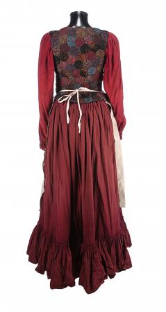 Lot #1011 - STARDUST (2007) - Lamia's (Michelle Pfeiffer) Innkeeper Costume - 7